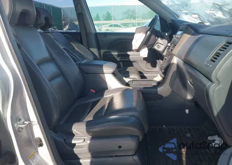 2008 Honda Pilot Ex-L z USA, uszkodzony, nr VIN 5FNYF18558B010589